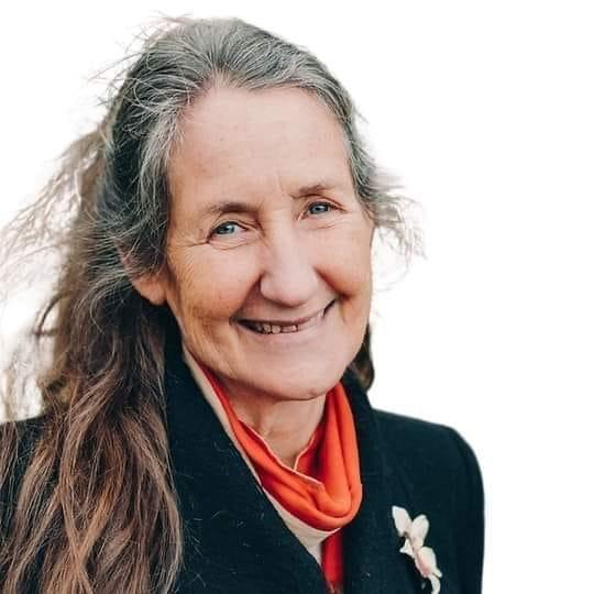 Dr Barbara O'neil